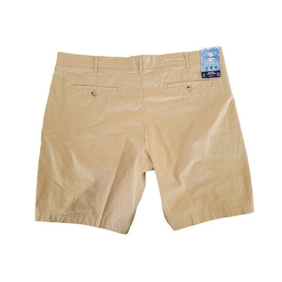 Izod Saltwater Stretch Chino Shorts 9.5" Inseam 42W Pale Khaki Classic Fit Machi - Picture 2 of 6
